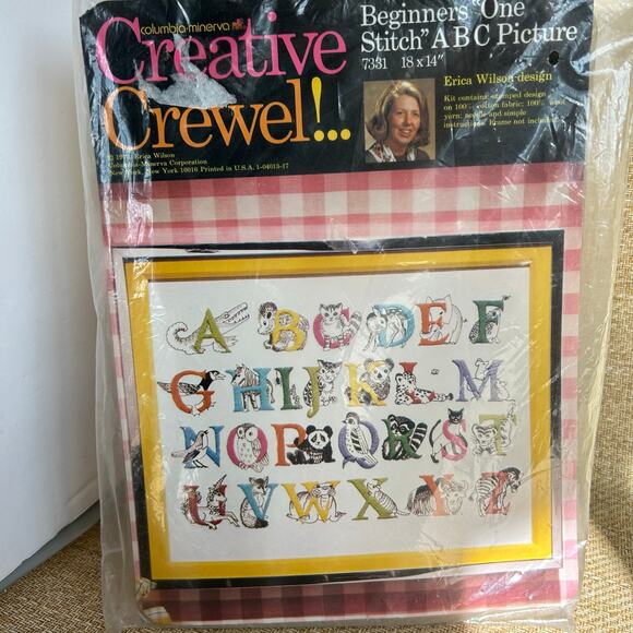 Columbia Minerva Creative Crewel ABC Picture Kit Erica Wilson 18x14 NIP - Picture 1 of 4